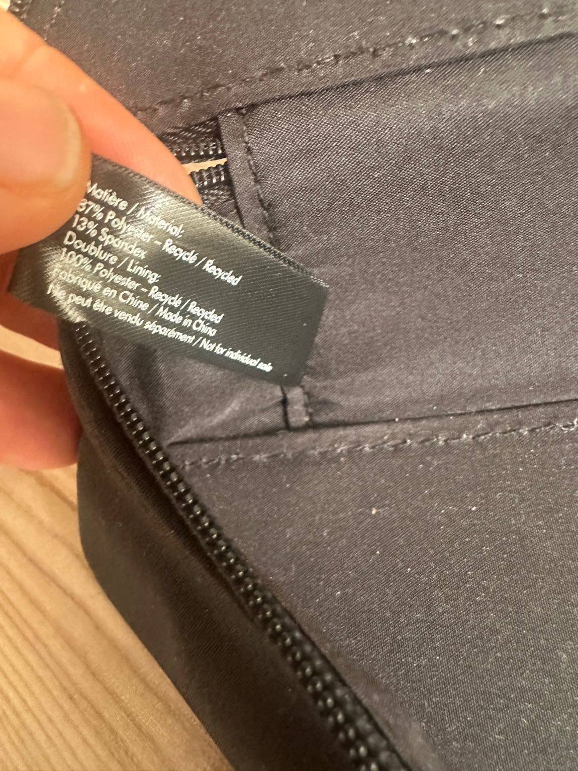 Orijinal Prada Pembe Makyaj Çantası — görsel 4/5