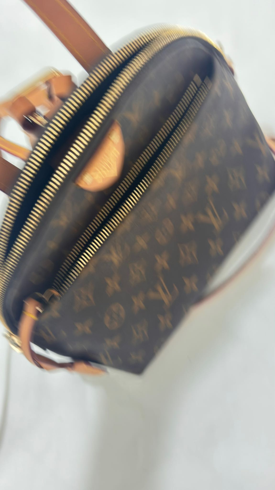 Louis Vuitton Ellipse Backpack Monogram — görsel 2/14