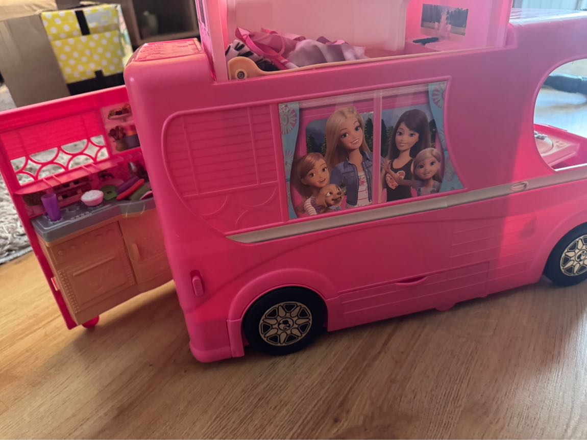 Barbie Karavan Seti — görsel 3/3