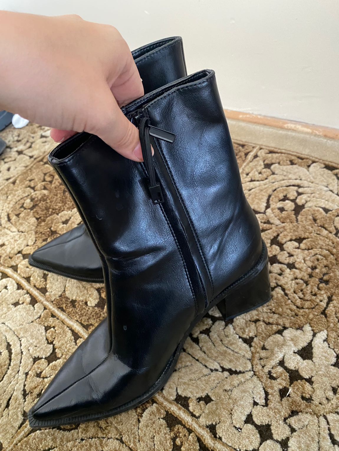 Zara Siyah Sivri Burunlu Bot — görsel 3/6