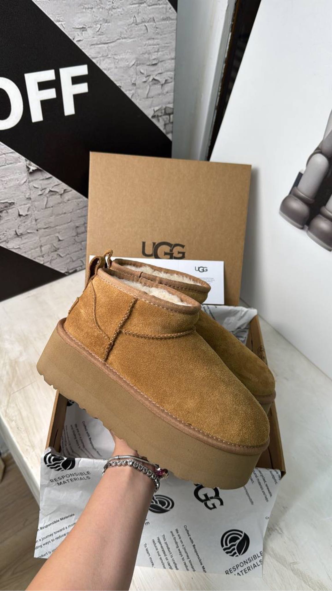Ugg ultra mini platform chestnut — görsel 2/6