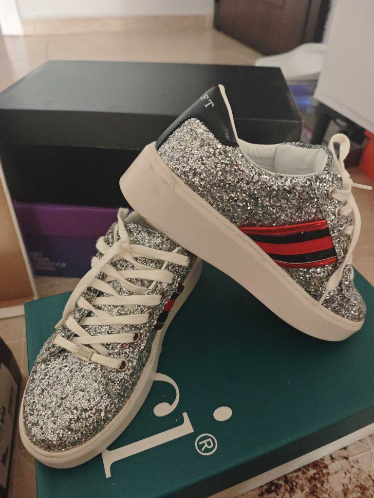 Simli Sneaker — görsel 13/13
