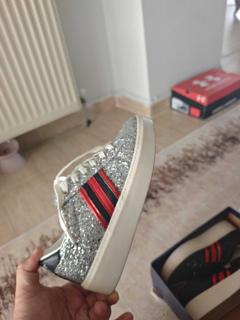 Simli Sneaker — görsel 6/13