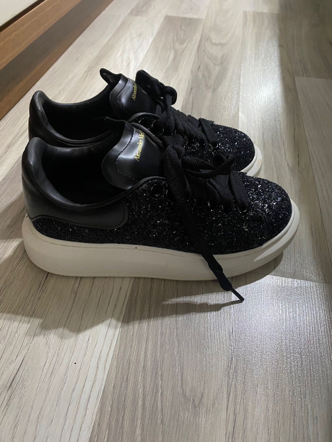 Alexander McQueen Siyah Sneaker — görsel 3/4