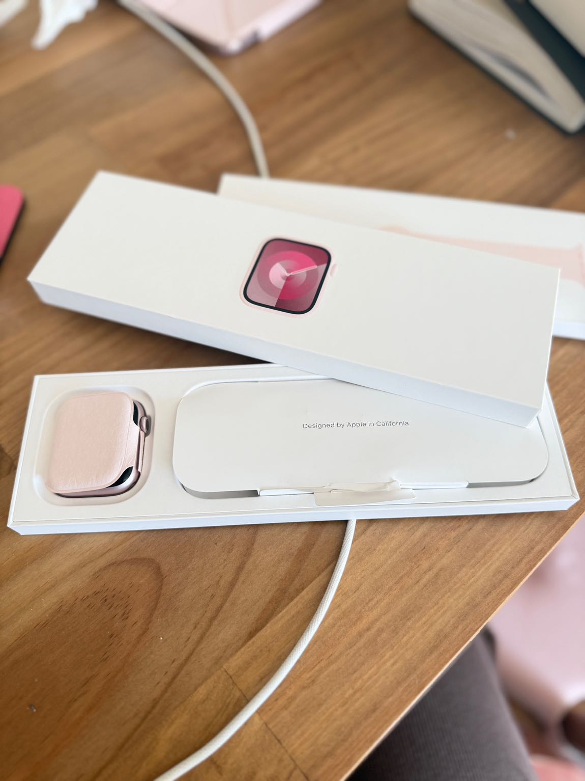 Pembe Apple Watch 9 — görsel 7/11