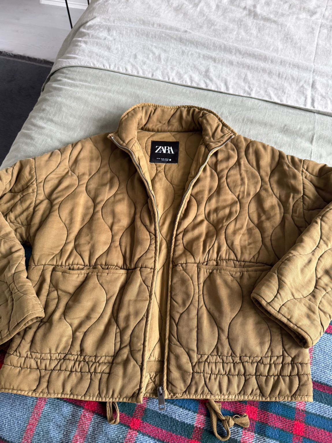 Zara Kapitone Ceket — görsel 5/15