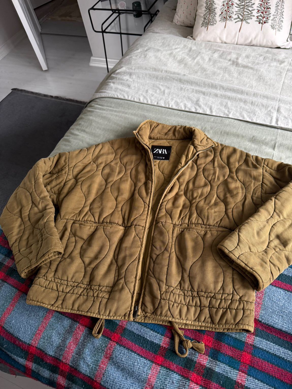 Zara Kapitone Ceket — görsel 15/15