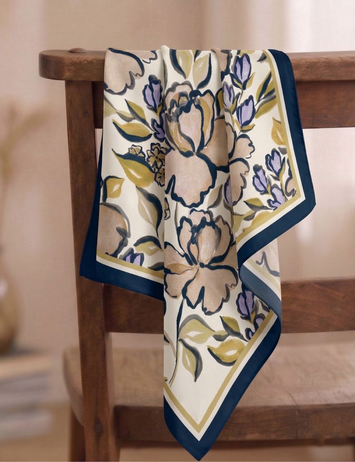 Çiçekli Fular 55x55 — görsel 2/3