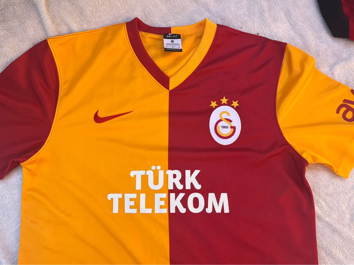 Galatasaray Forma orijinal mükemmel ürün — görsel 2/7