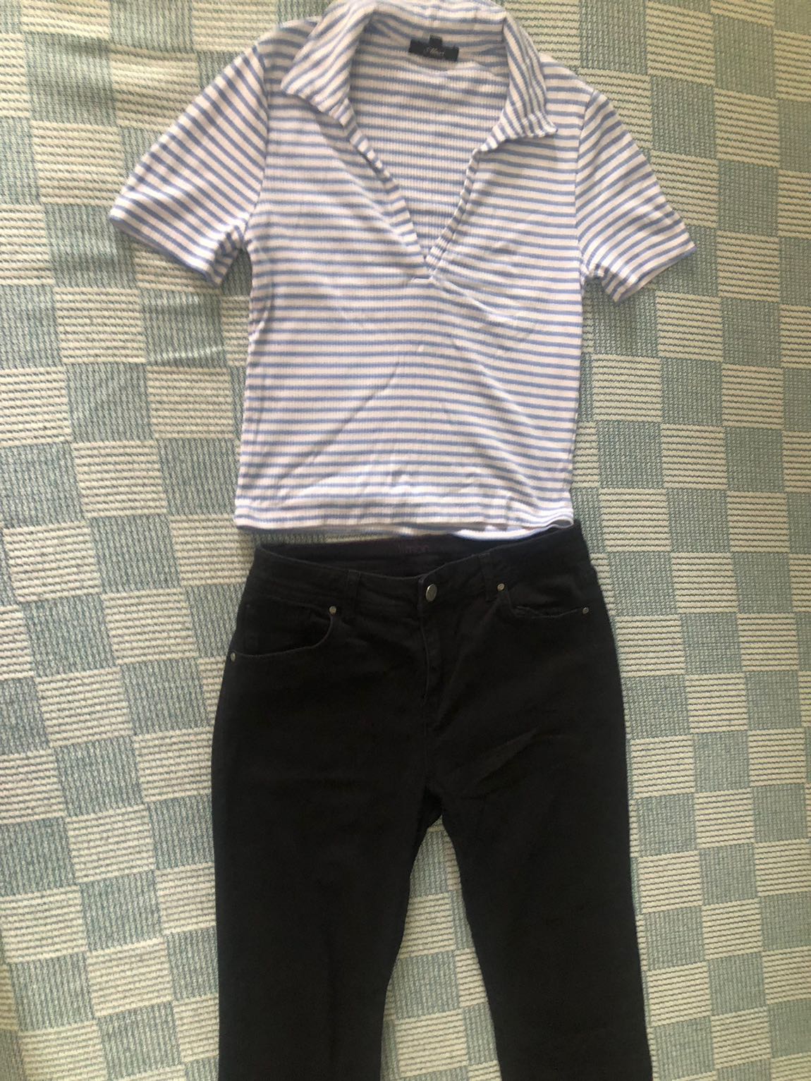Mavi#Çizgili#tşört#limon#Siyah Pantolon — görsel 6/18