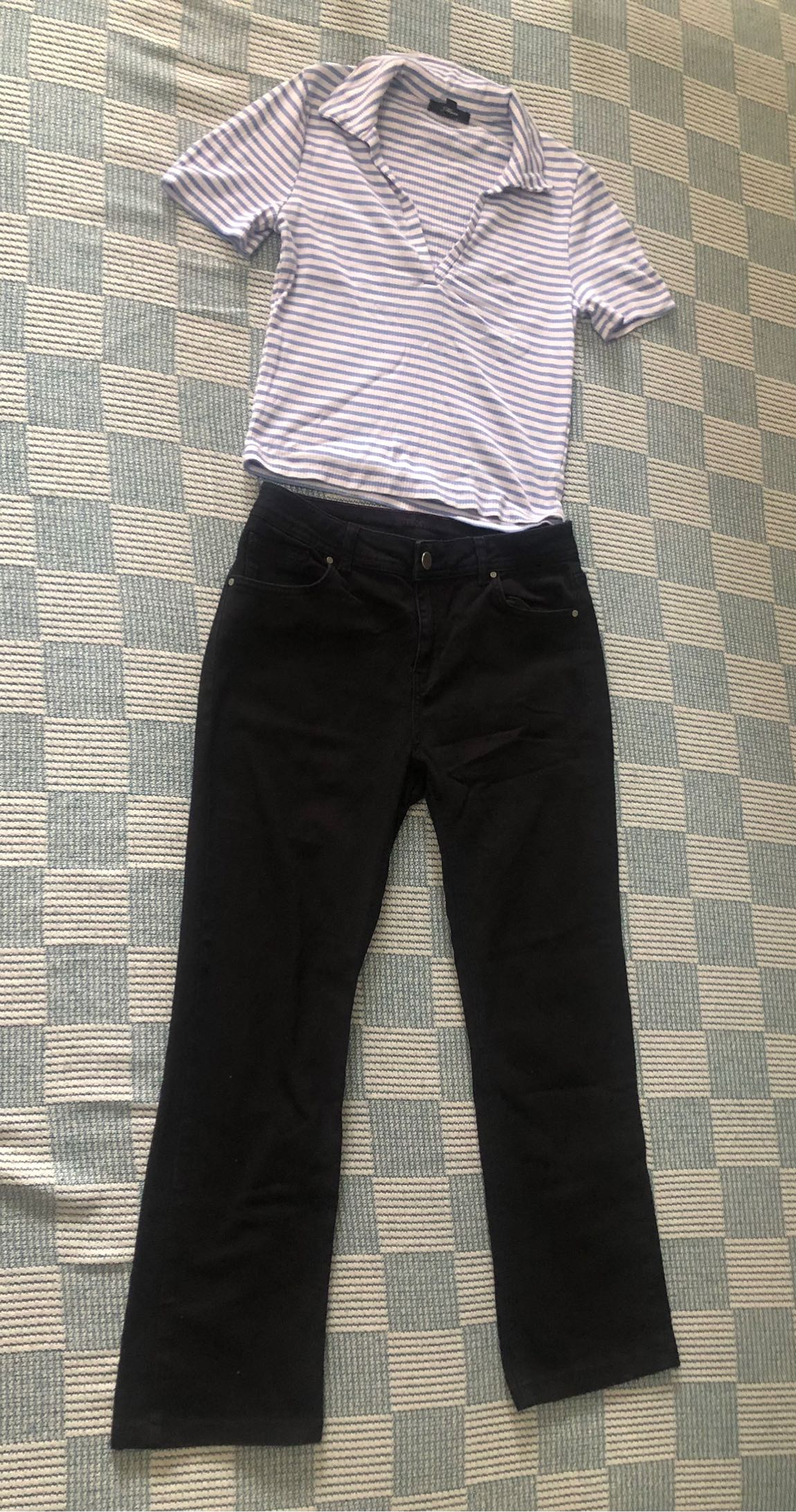 Mavi#Çizgili#tşört#limon#Siyah Pantolon — görsel 12/18