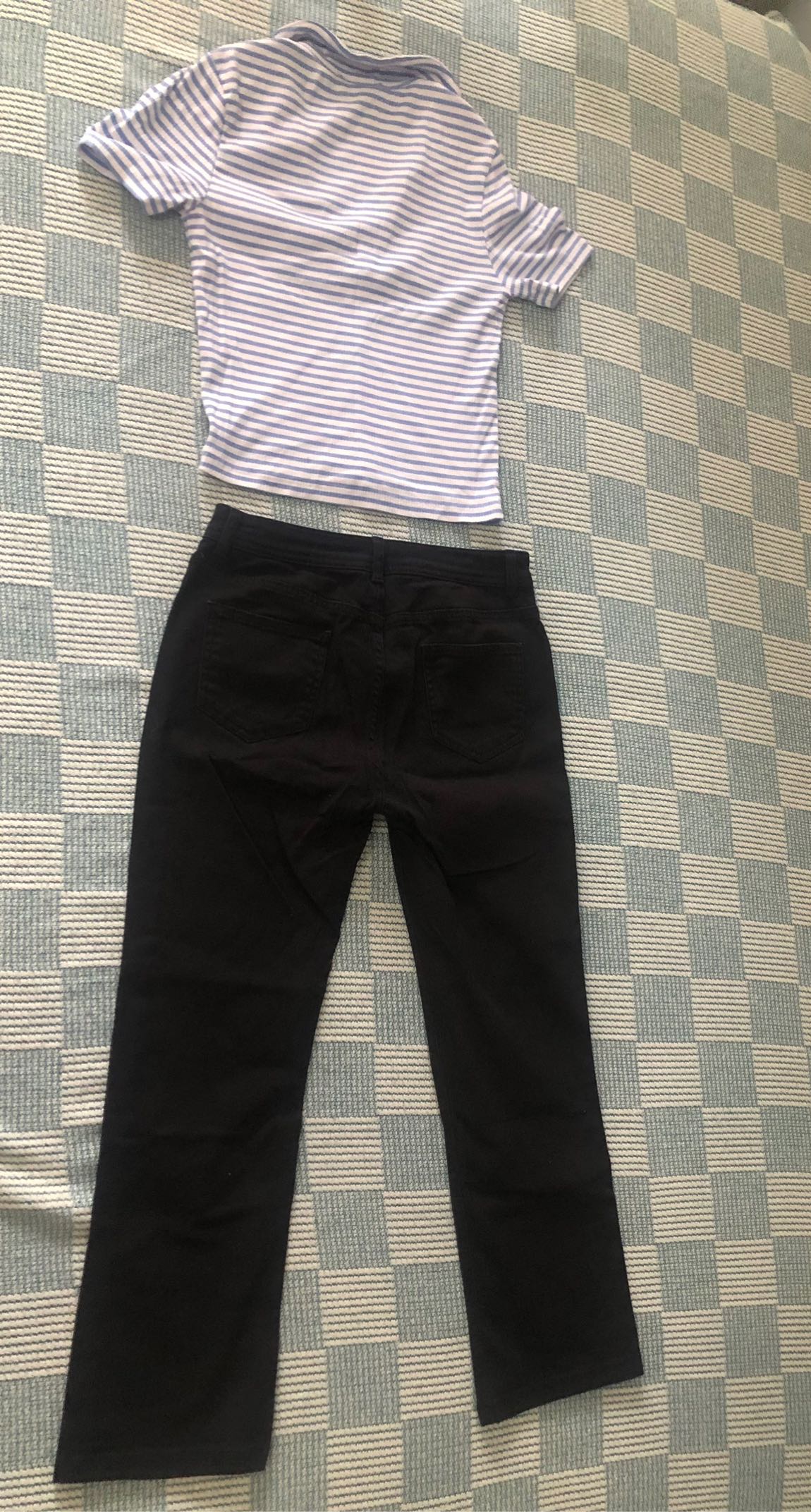 Mavi#Çizgili#tşört#limon#Siyah Pantolon — görsel 14/18