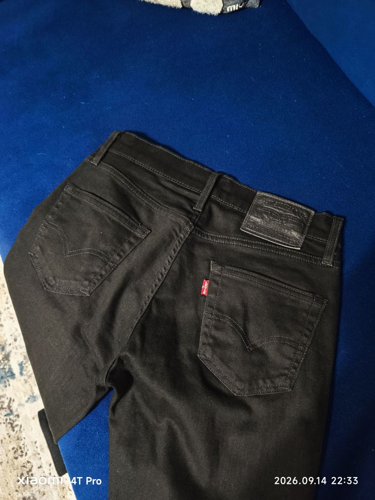Levi's Siyah Jean Pantolon — görsel 2/9