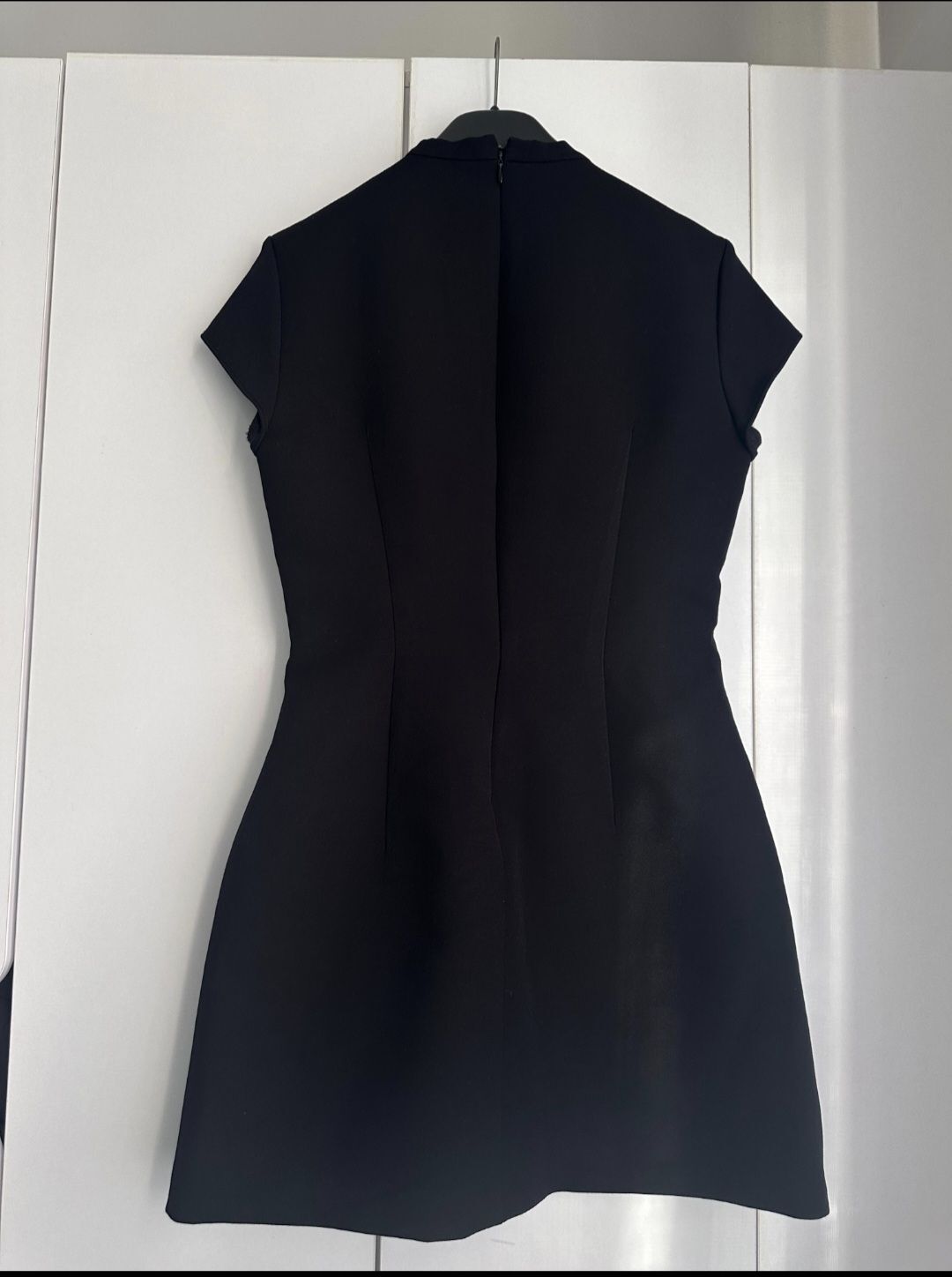 Zara siyah mini elbise — görsel 2/4