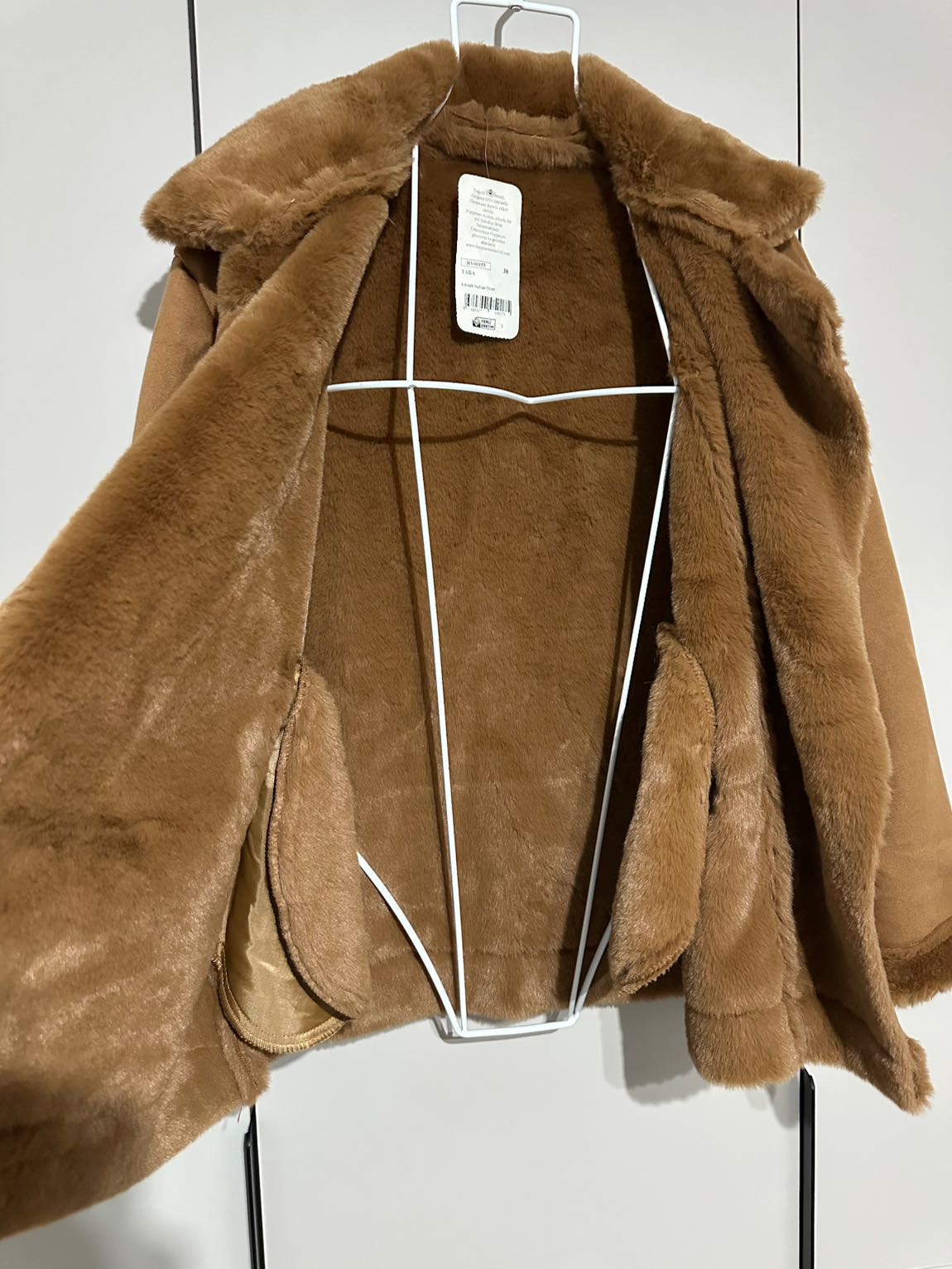 Taba Peluş Mont — görsel 7/7
