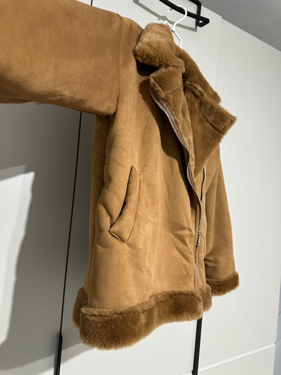 Taba Peluş Mont — görsel 4/7