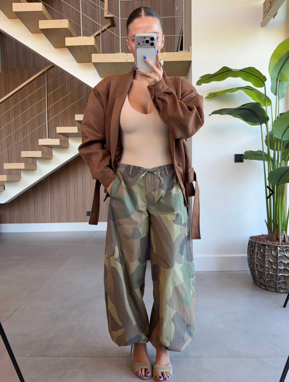 Zara viral kamuflajlı pantolon — görsel 10/10