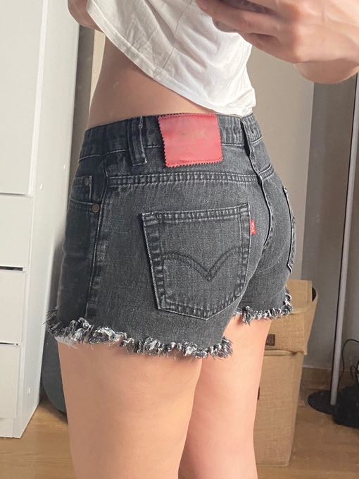 Levis Kot Şort — görsel 2/5