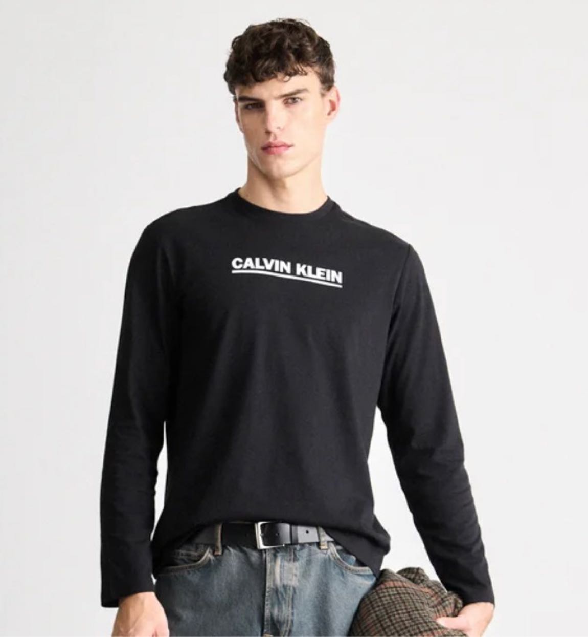 Calvin Klein Uzun Kollu Tişört — görsel 2/3
