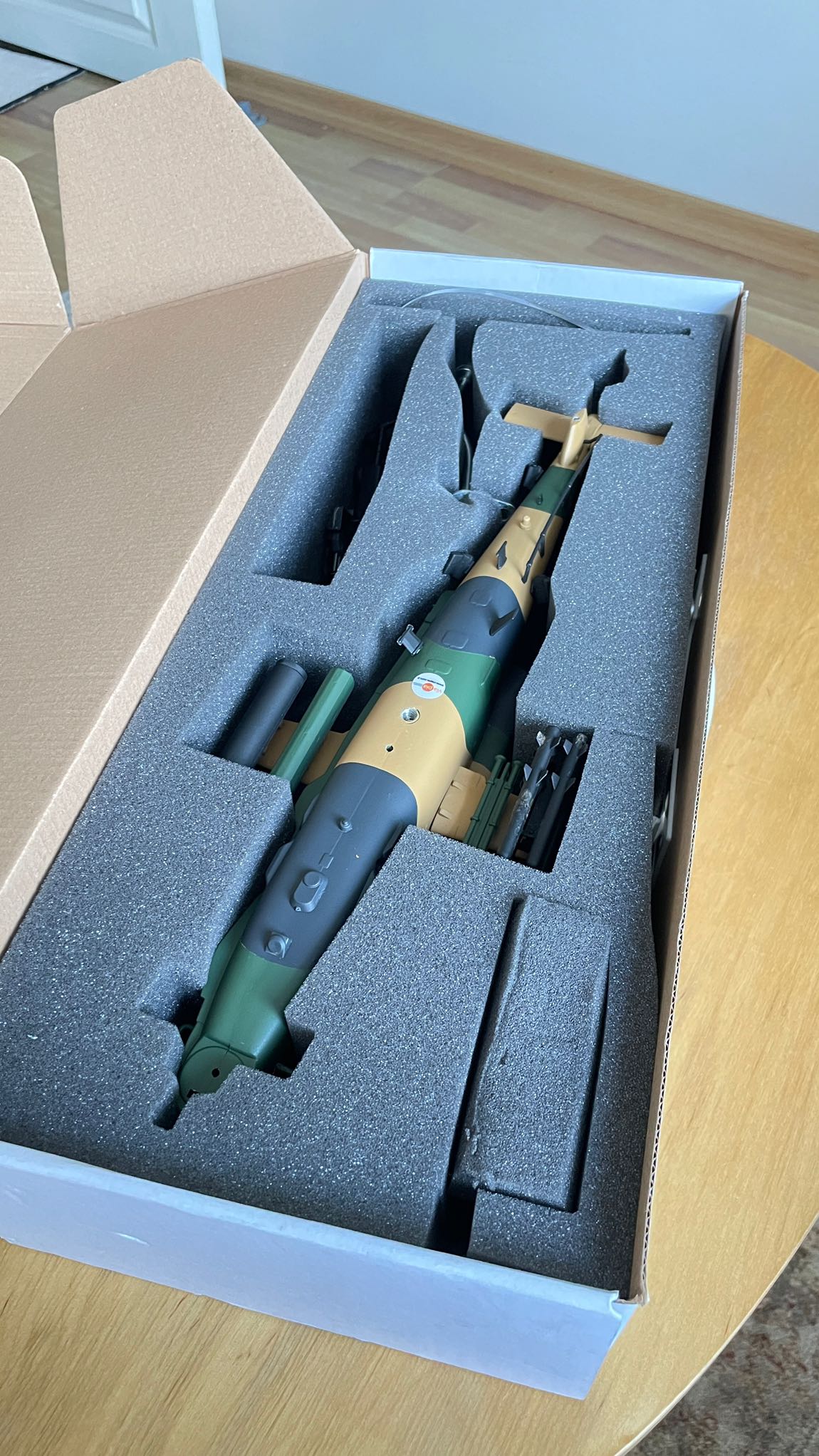 ASKERİ ATAK HELİKOPTER — görsel 9/13