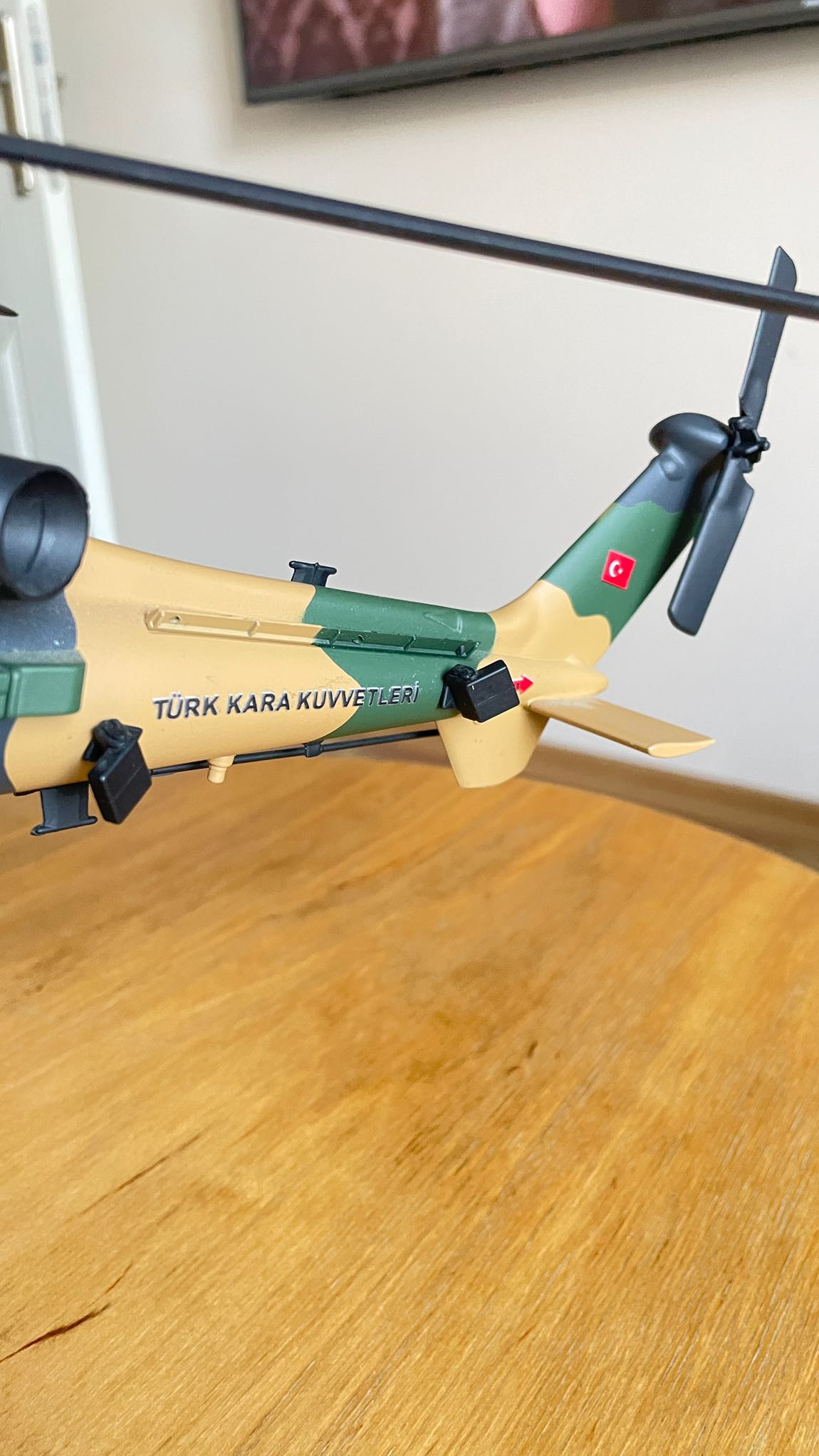 ASKERİ ATAK HELİKOPTER — görsel 5/13