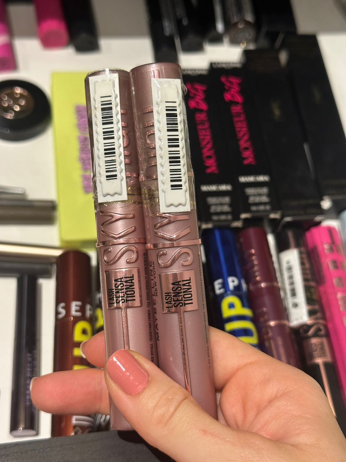 Maybelline Sky High Maskara Seti — görsel 2/2
