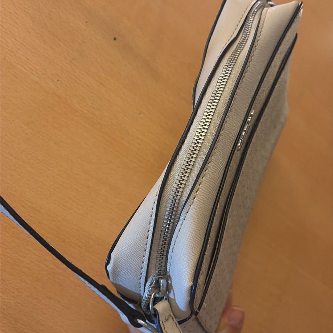 Guess çanta — görsel 3/8
