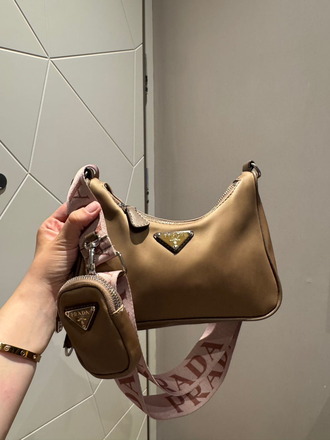 Prada Vizon Omuz Çantası — görsel 5/6