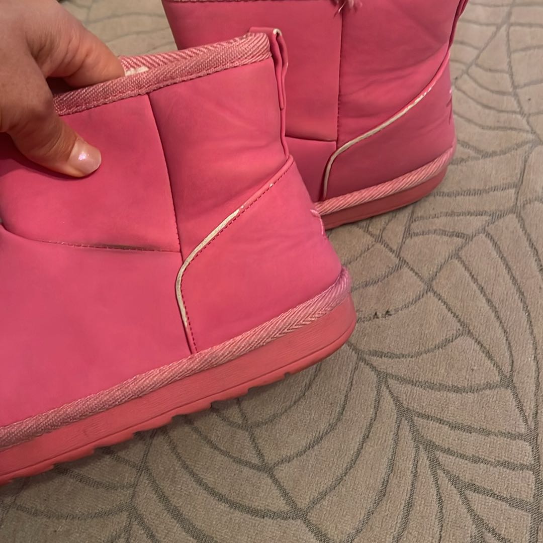Benetton marka Pembe Bot (ugg) — görsel 11/16