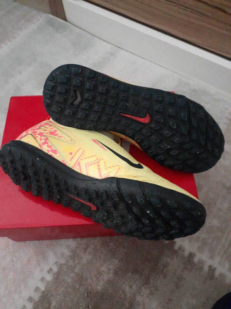 Nike Futbol Kramponu — görsel 3/8