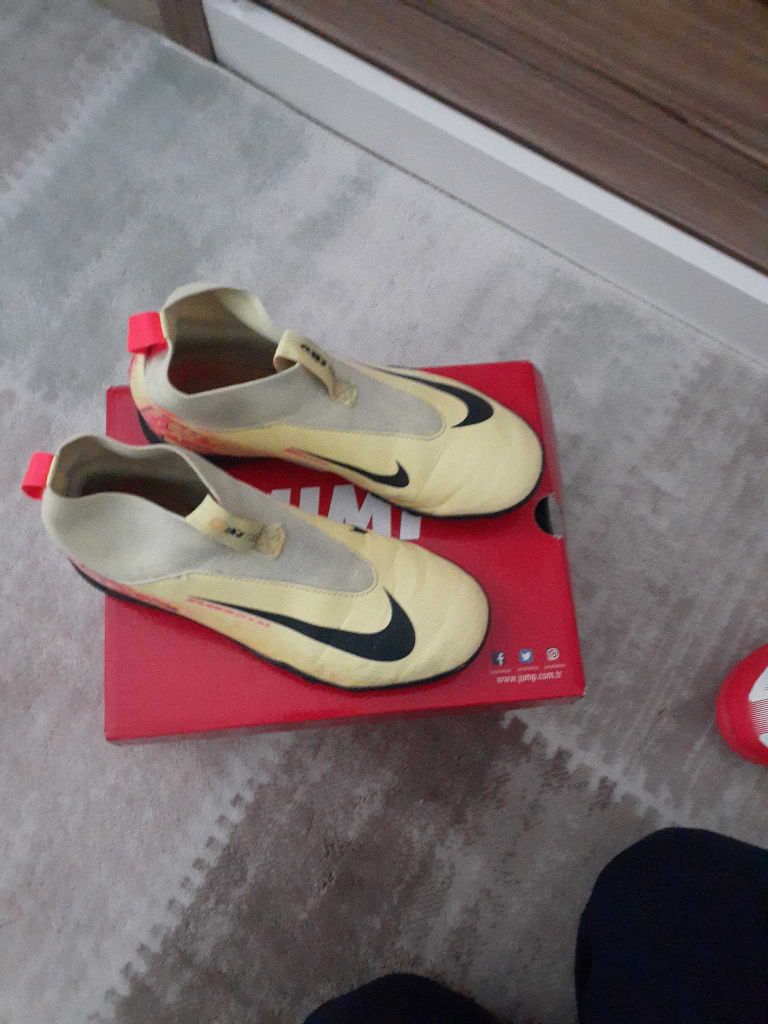 Nike Futbol Kramponu — görsel 2/8