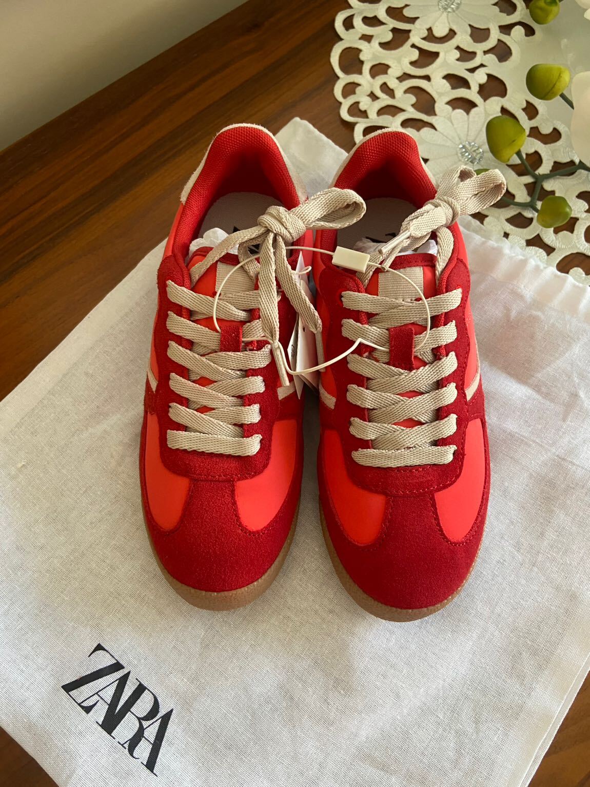Zara Kırmızı %100 Deri Sneaker — görsel 3/8