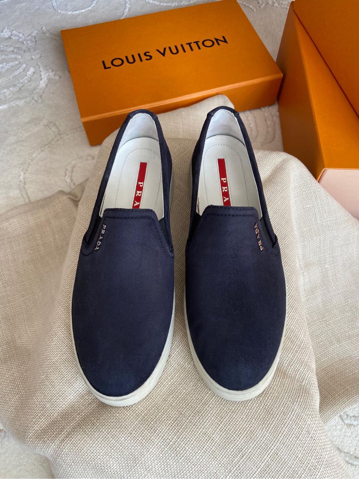 Prada — görsel 2/6