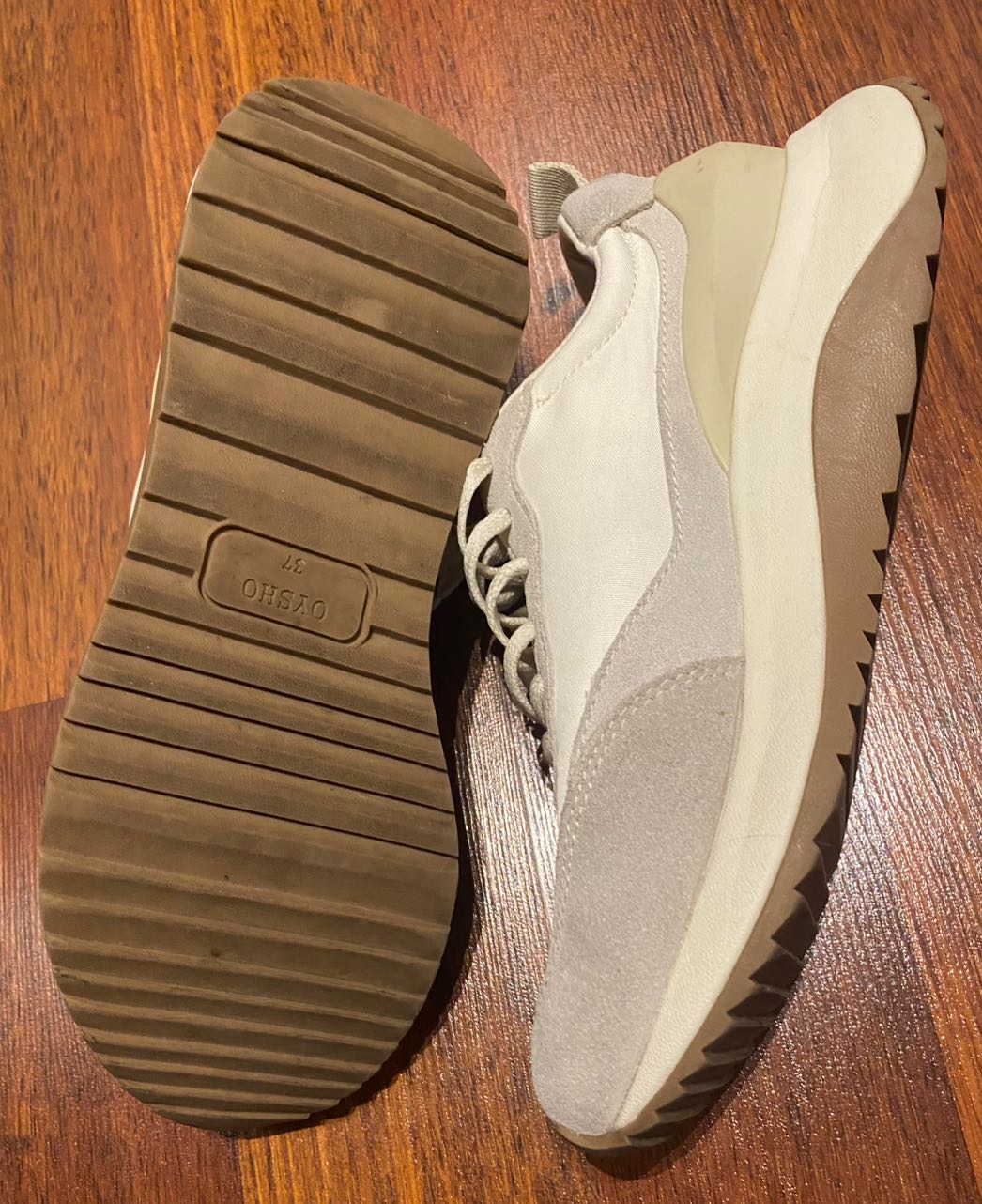 OYSHO Krem Sneaker Ayakkabı — görsel 4/4