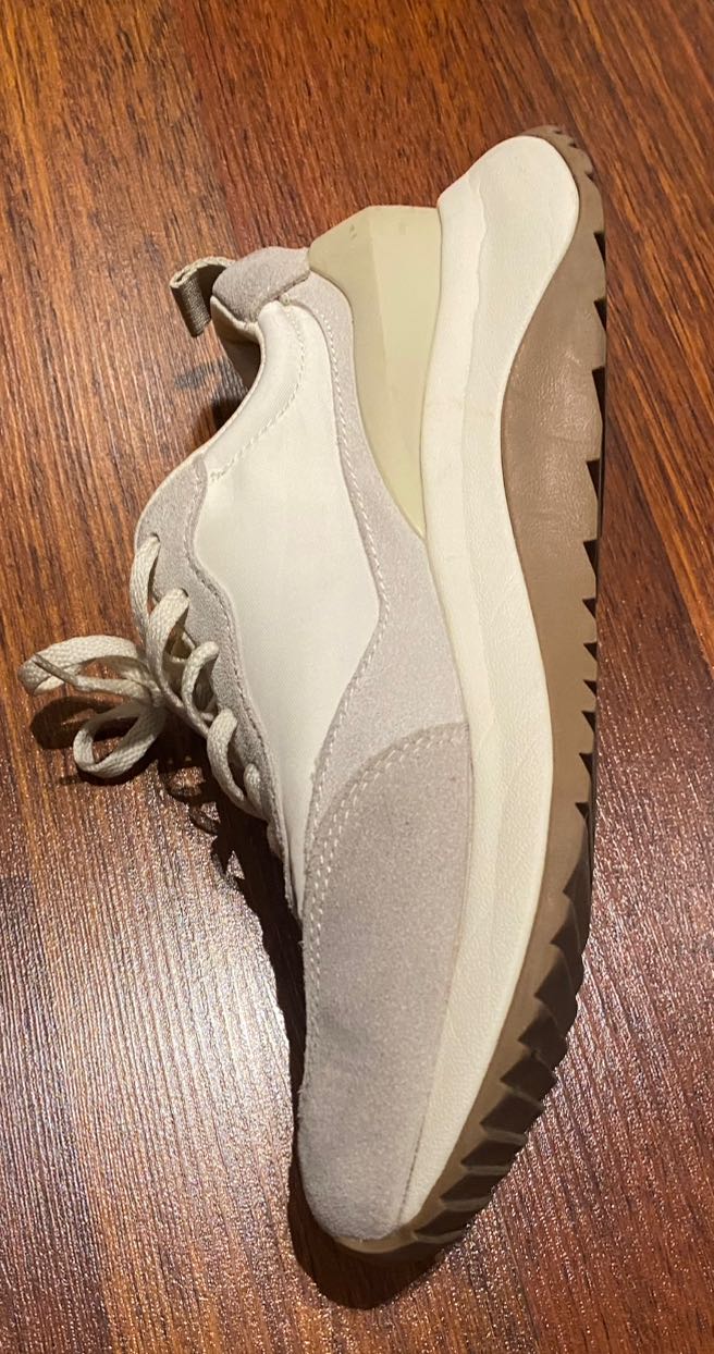 OYSHO Krem Sneaker Ayakkabı — görsel 2/4