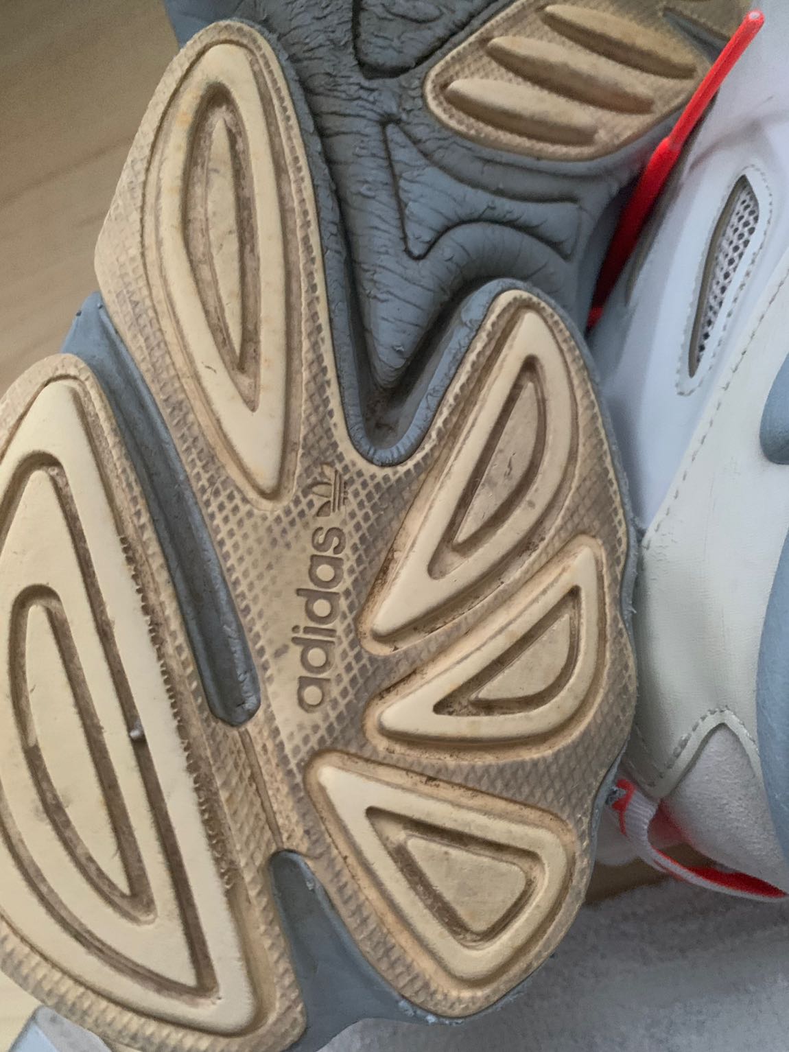 Adidas koşu ayakkabısı — görsel 6/6