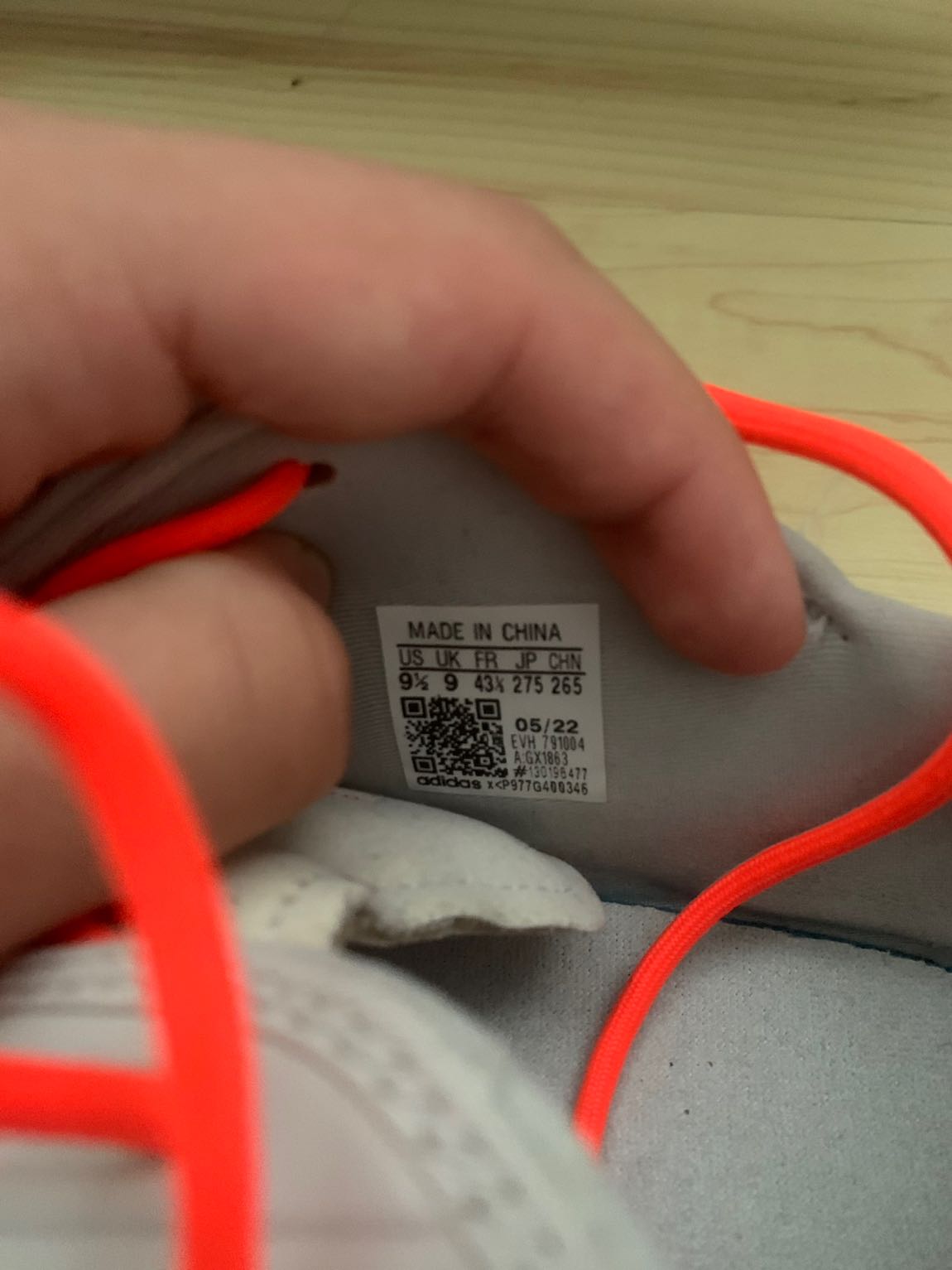 Adidas koşu ayakkabısı — görsel 4/6