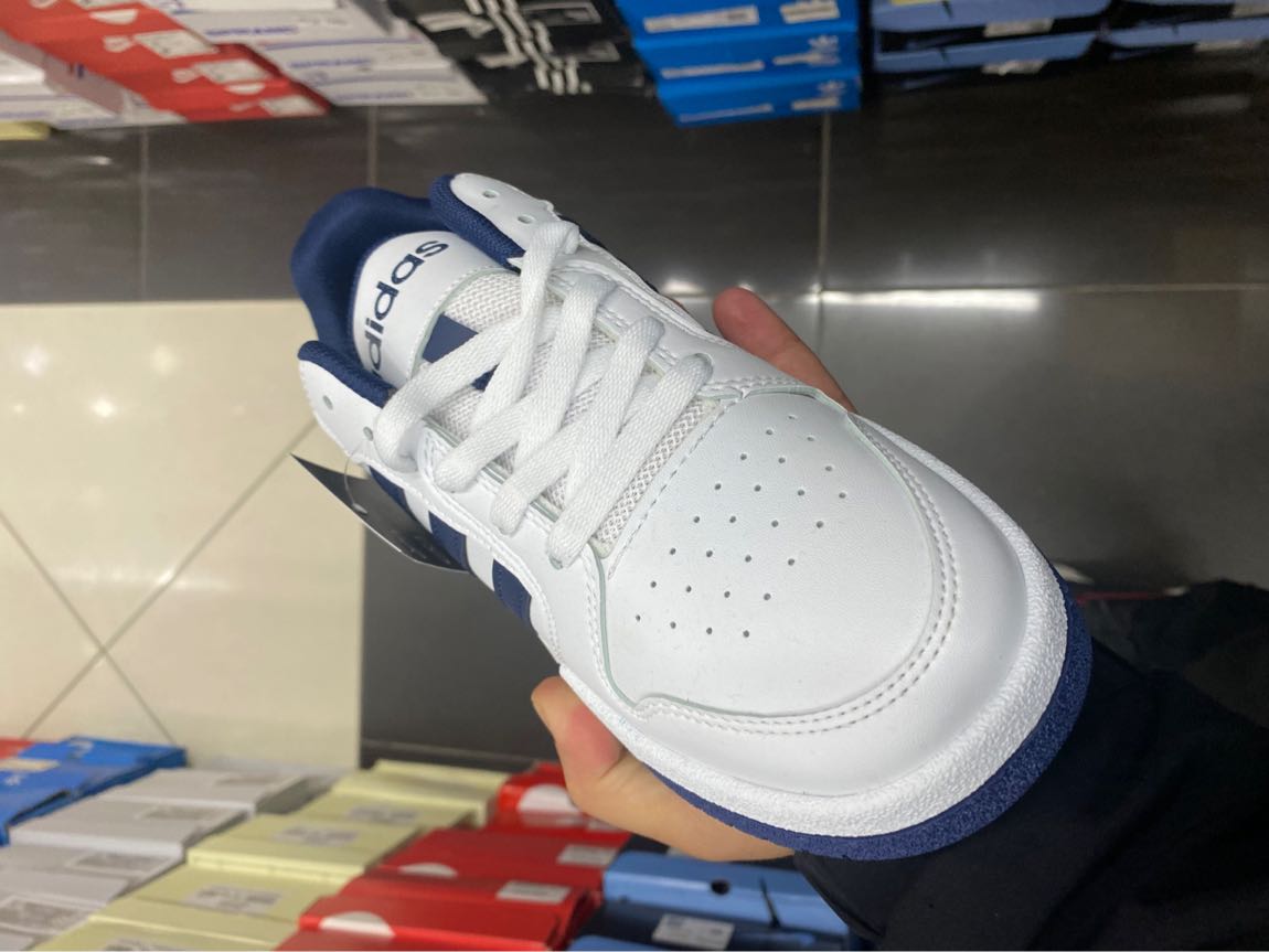 Adidas Beyaz Sneaker — görsel 4/5