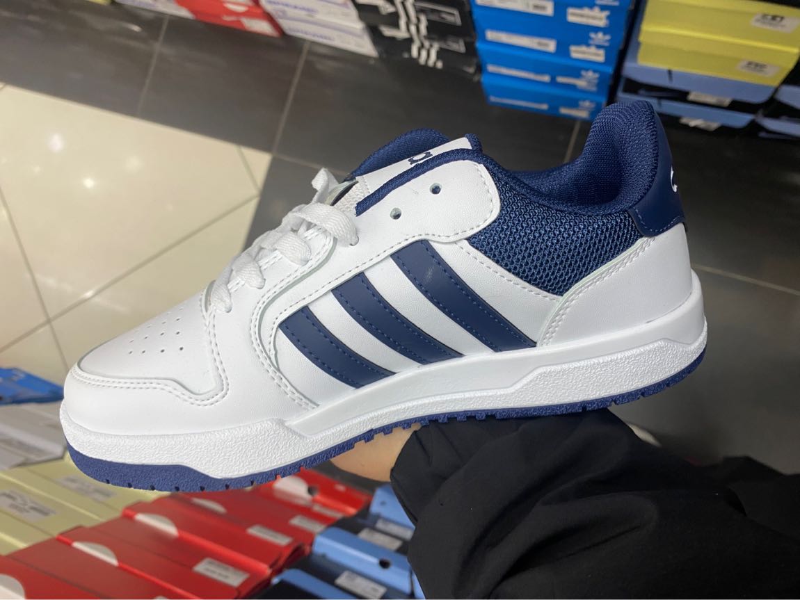 Adidas Beyaz Sneaker — görsel 2/5