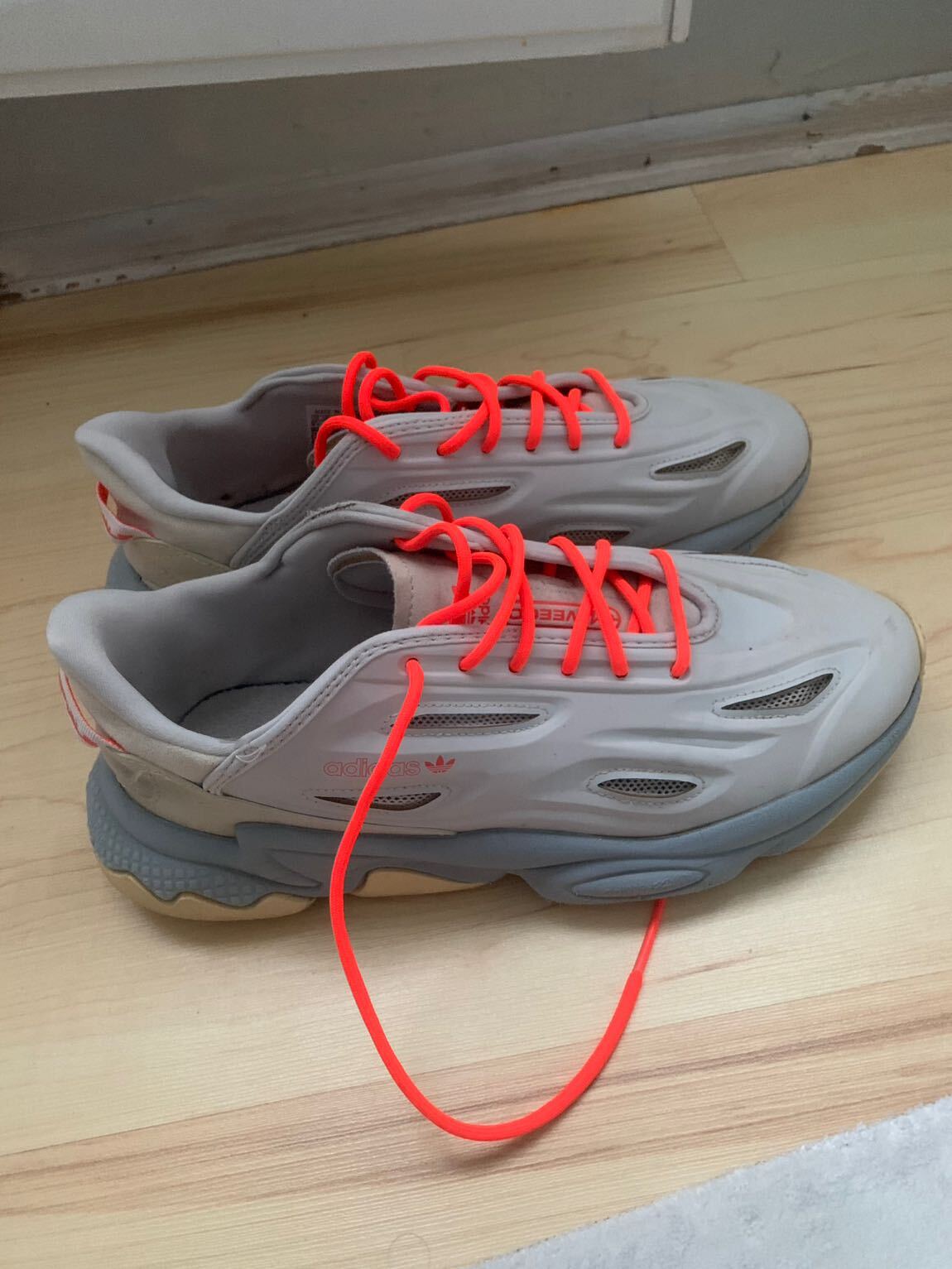 Adidas koşu ayakkabısı — görsel 3/6