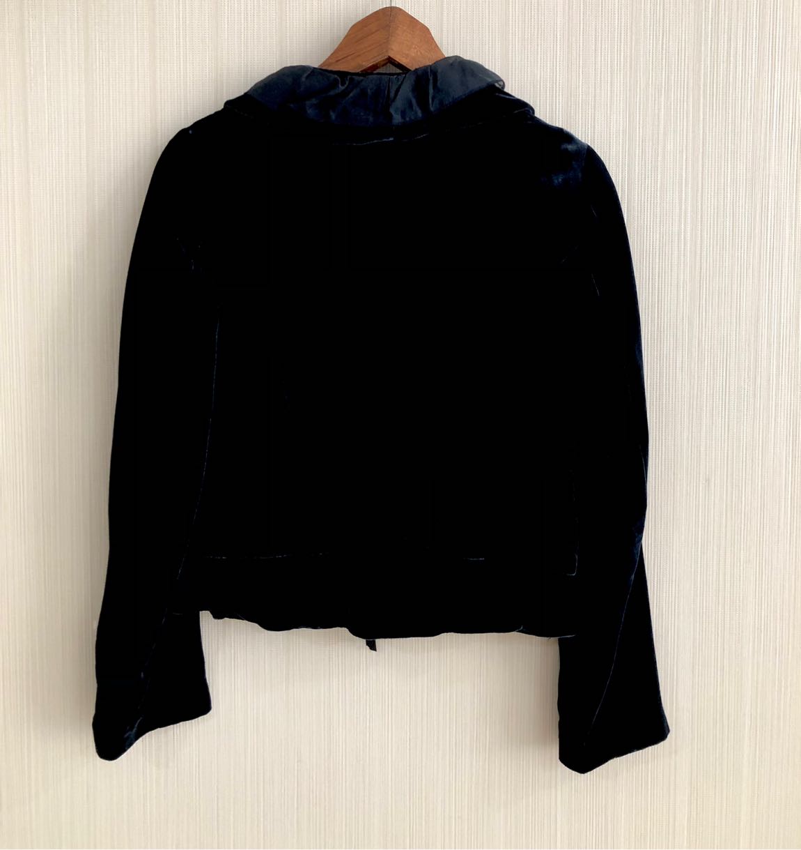 Mango İpek Kadife Lacivert Blazer — görsel 4/6