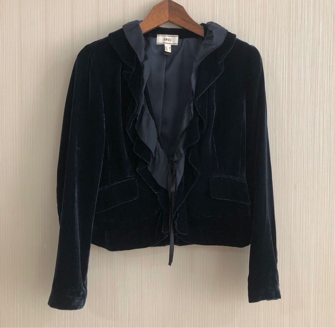 Mango İpek Kadife Lacivert Blazer — görsel 3/6