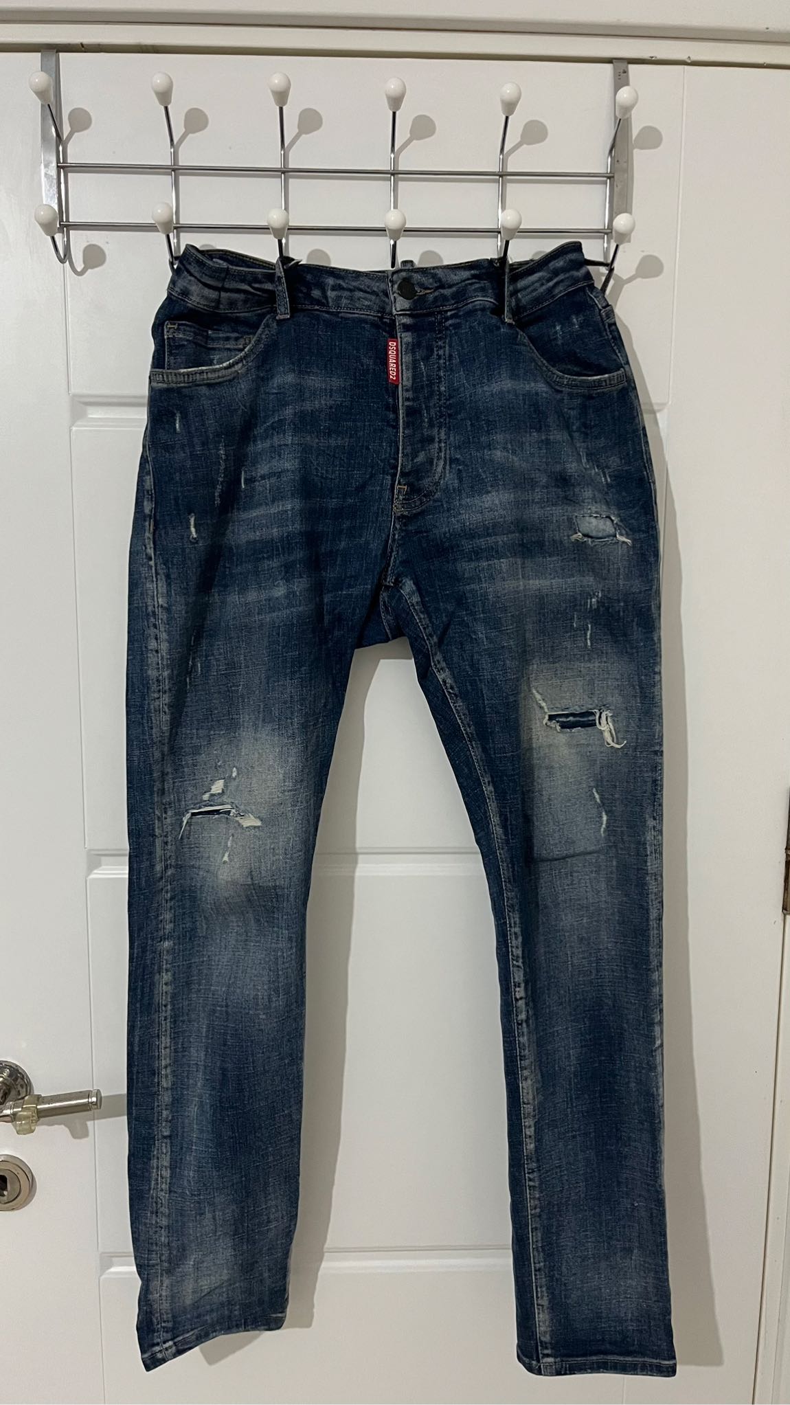 Dsquared2 Yırtık Kot Pantolon — görsel 2/3