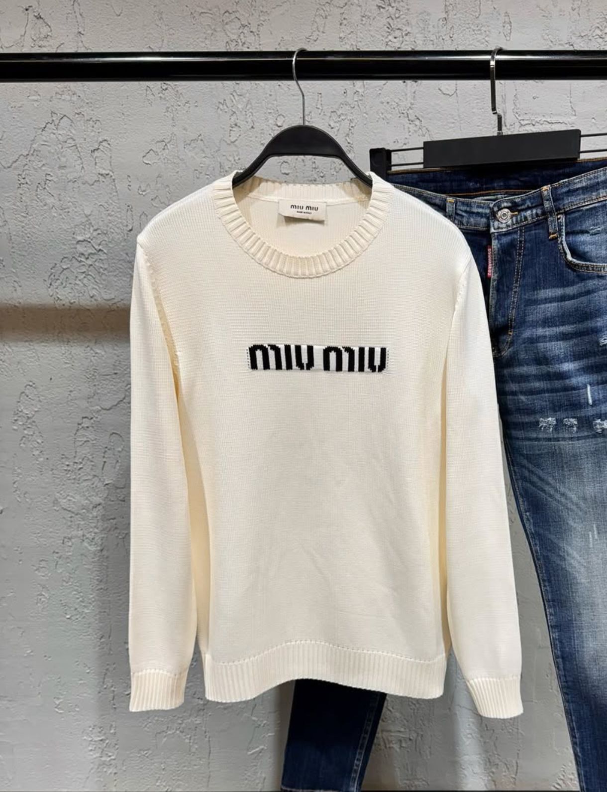 MİU MİU — görsel 2/2