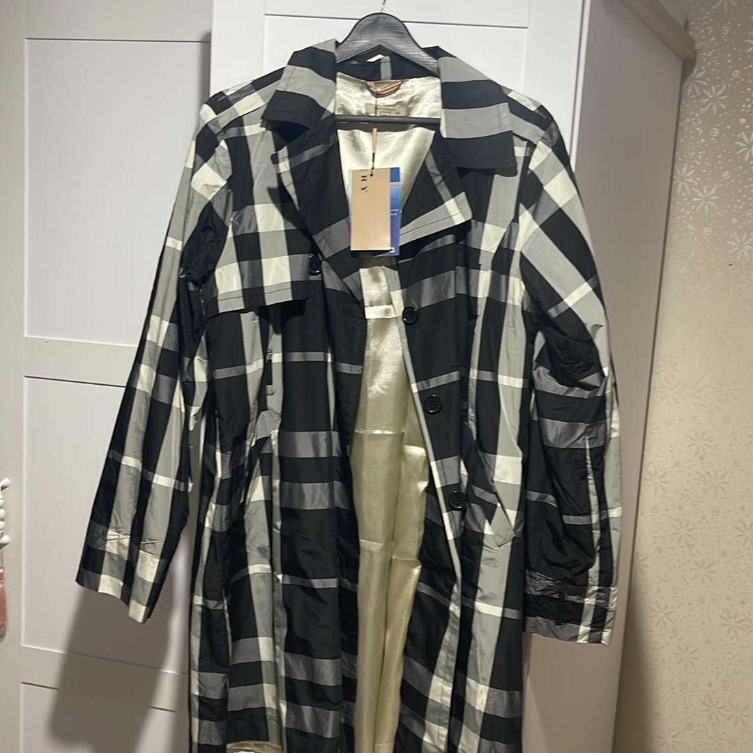 Burberry Ekose Pardesü — görsel 2/9