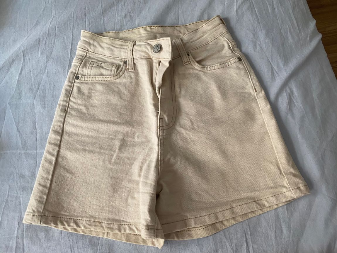 Bej Denim Şort — görsel 2/2