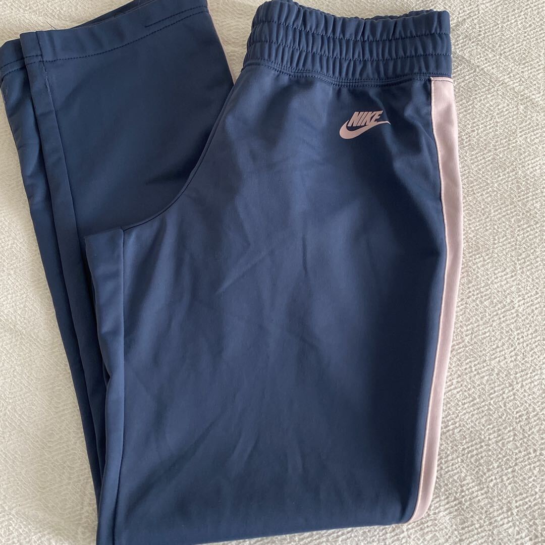 Orijinal Nike Eşofman Takımı — görsel 6/6
