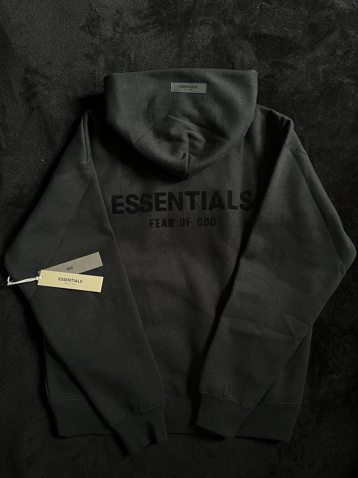 Essentials Hoodie — görsel 2/2
