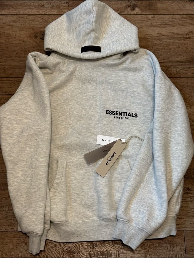 Essentials Hoodie — görsel 2/2