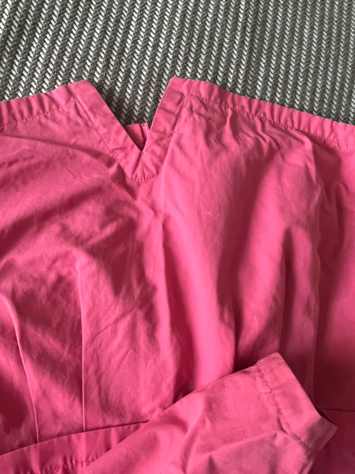 Pembe Yağmurluk — görsel 6/6